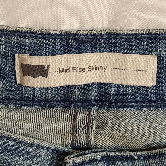 Levis Mid Rise Skinny Womens Size 30x32 Stretch Medium Wash Waist 31" - Picture 5 of 7